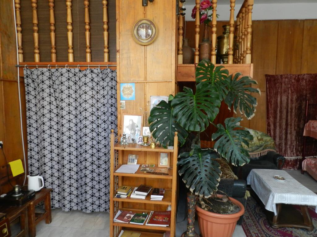 Apartment Retro Tbilisi Esterno foto