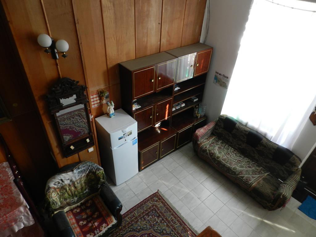 Apartment Retro Tbilisi Esterno foto